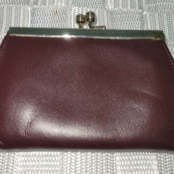 Etienne Aigner Vintage Burgundy Authentic Coin Purse - Picture 2 of 12